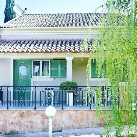 Spyridoula In Corfu 古维亚