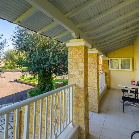 Spyridoula In Corfu Apartment
